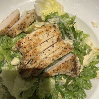 Cheddar's Scratch Kitchen - Chicken Caesar pasta salad - American Near Me - Jacksonville, Florida
