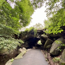 The Ravine - Huddlestone Arch
