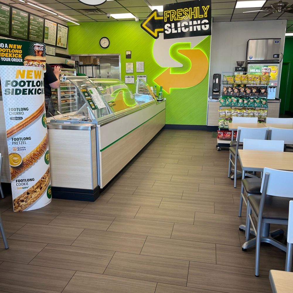 Subway - Always very neat and clean. - Sandwiches Near Me - Whitehouse, Texas Subway - Always very neat and clean. - Sandwiches Near Me - Whitehouse, Texas