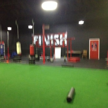B-Fit Detroit - Gyms Near Me - Mount Clemens, Michigan B-Fit Detroit - Gyms Near Me - Mount Clemens, Michigan