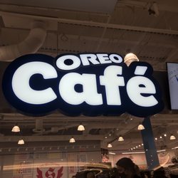 Oreo Café - Sign