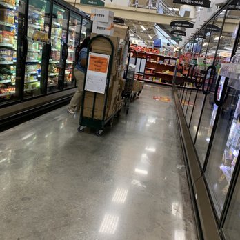 Kroger - Every aisle was like this. - Grocery Near Me - Savannah, Georgia