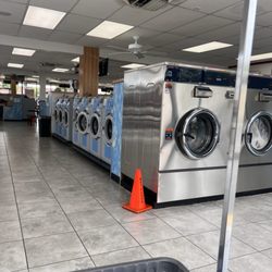 Cali Laundry - Lugar perfecto para Lavar ropa