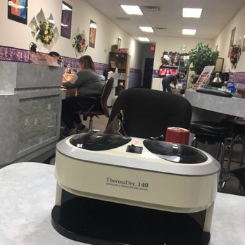 Tulip Nails - Nail Salons Near Me - Hackettstown, New Jersey
