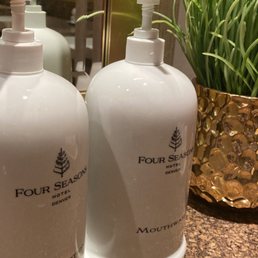 Mens spa Amenities