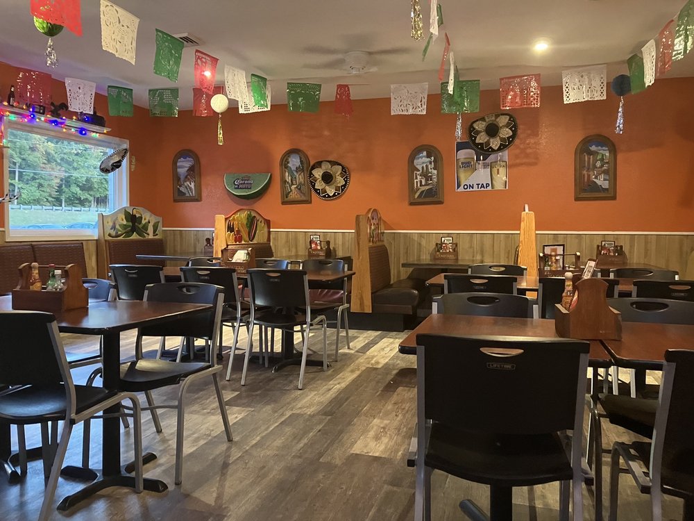 El Vaquero West- Locust Grove