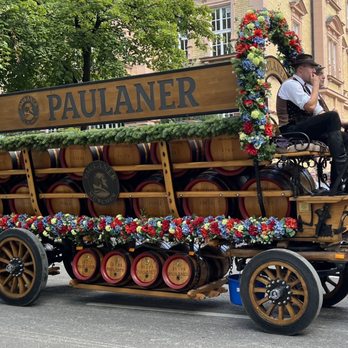 Oktoberfest - Fun Fair Near Me - Munich, BY Oktoberfest - Fun Fair Near Me - Munich, BY