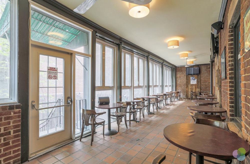 PUB LE SAINTEÉLISABETH Updated March 2025 113 Photos & 130 Reviews