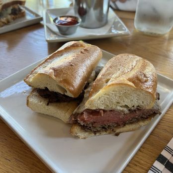 Blue Palms Brewhouse - Prime rib beef dip - Burgers Near Me - Northridge, California Blue Palms Brewhouse - Prime rib beef dip - Burgers Near Me - Northridge, California