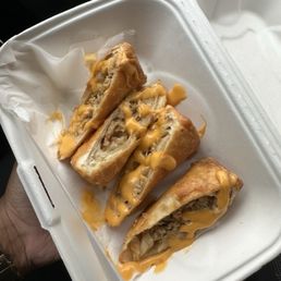 Cheesesteak eggrolls