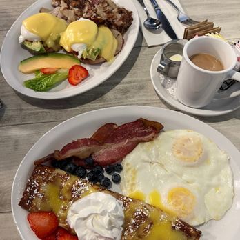 Rusty Pelican Cafe - Eggs Benedict and the Combo #4 (with lemon curd crepe sub) - Cafes Near Me - Edmonds, Washington Rusty Pelican Cafe - Eggs Benedict and the Combo #4 (with lemon curd crepe sub) - Cafes Near Me - Edmonds, Washington