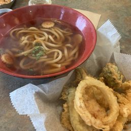 Tempura udon, perfect for the cold weather Tempura udon, perfect for the cold weather