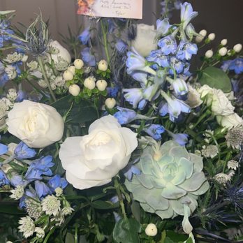 Lena's Flowers & Gifts - Florists Near Me - Gilbert, Arizona Lena's Flowers & Gifts - Florists Near Me - Gilbert, Arizona