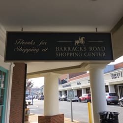 Barracks Road Shopping Center - Gorgeous day in Virginia