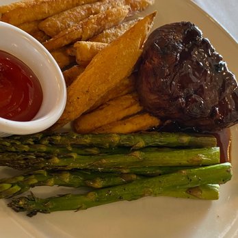 Loretta - Filet mignon minus the mash potatoes. Substituted with sweet potato fries instead - New American Near Me - Newburyport, Massachusetts Loretta - Filet mignon minus the mash potatoes. Substituted with sweet potato fries instead - New American Near Me - Newburyport, Massachusetts