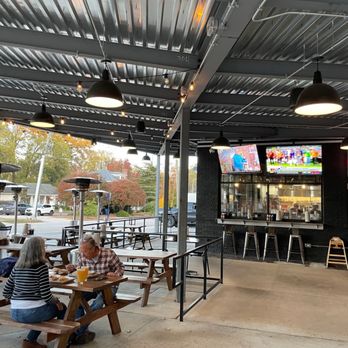 Longleaf Swine BBQ - Southern Near Me - Raleigh, North Carolina
