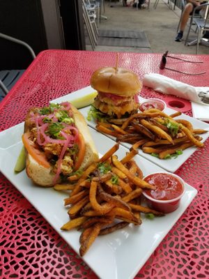 THREE SHEETS - 137 Photos & 119 Reviews - 372 Elm St, New Haven