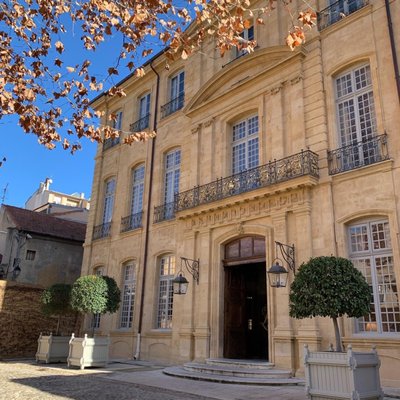 Hôtel de Caumont by null