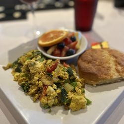 Uptown Kitchen & Bar - Tofu scramble with fruit and biscuit (not vegan)