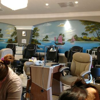 T-Nails - Clean and very upscale decor - Nail Salons Near Me - Clayton, North Carolina T-Nails - Clean and very upscale decor - Nail Salons Near Me - Clayton, North Carolina