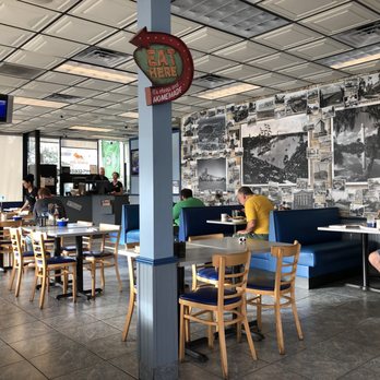 Mamas Kitchen - Interior. - Breakfast & Brunch Near Me - Tampa, Florida Mamas Kitchen - Interior. - Breakfast & Brunch Near Me - Tampa, Florida
