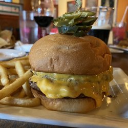 Town Hall Tap - Brewer's Double Burger