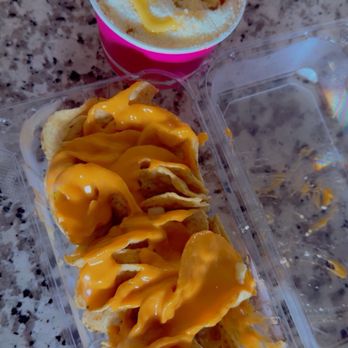 La Michoacana Plus - Bakersfield - Nachos - Desserts Near Me - Bakersfield, California La Michoacana Plus - Bakersfield - Nachos - Desserts Near Me - Bakersfield, California