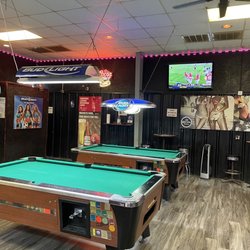 Moonlight Sports Bar