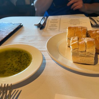 Tarbell's - Bread and oil - New American Near Me - Phoenix, Arizona