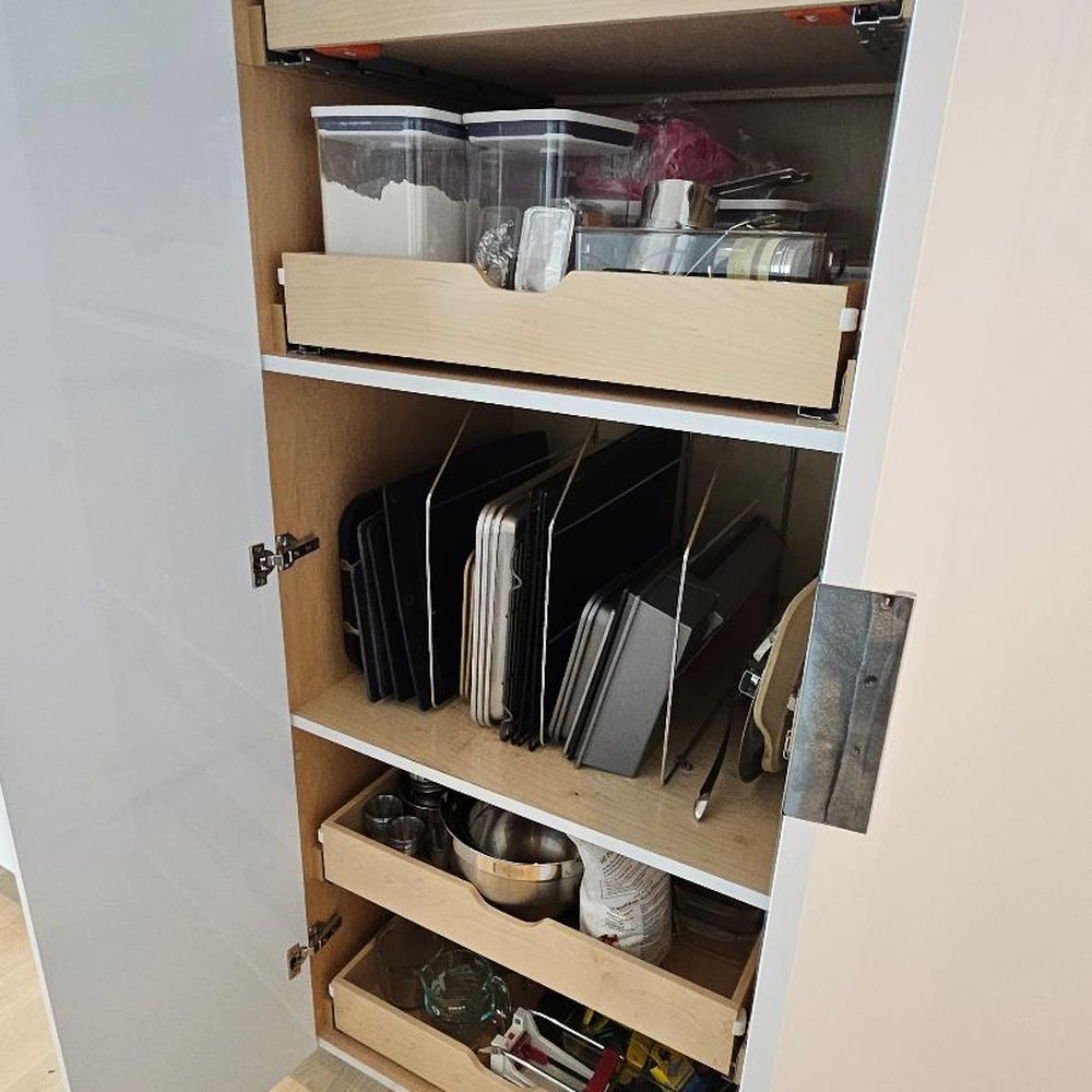 Atlantic Cabinets - Pull-out Drawers - Cabinetry Near Me - Lynwood, California Atlantic Cabinets - Pull-out Drawers - Cabinetry Near Me - Lynwood, California