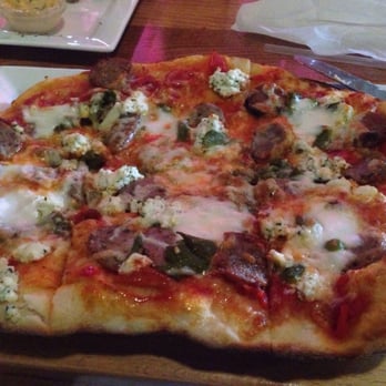 Oven + Vine - Earl flat bread - New American Near Me - Phoenix, Arizona