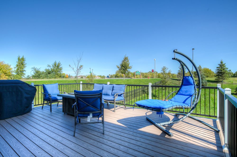 PRO DECK SUPPLY Updated August 2024 2123 Broadway St NE