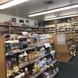 Natural Life Nutrition Shoppes - Inside