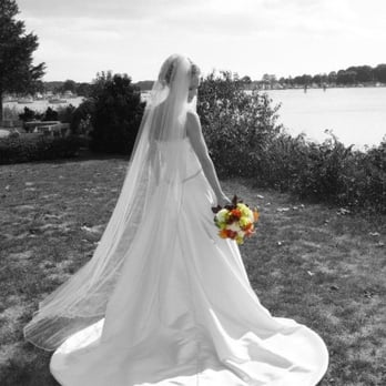 Paula Varsalona - Bridal Near Me - New York, New York