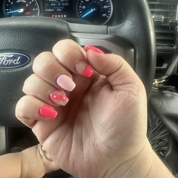 Redmond Nails & Spa - Love what Hannah did! I will not allow someone else there to do my nails again at Redmond Nails - Nail Salons Near Me - Redmond, Oregon Redmond Nails & Spa - Love what Hannah did! I will not allow someone else there to do my nails again at Redmond Nails - Nail Salons Near Me - Redmond, Oregon