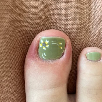 Ombre Nails Lounge - Nail Salons Near Me - Folsom, California