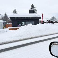 Treeline Teriyaki - The restaurant from the main road