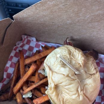 Billy Burgers - Billy with Bacon and Sweet Potato Fries - Burgers Near Me - Portland, Oregon Billy Burgers - Billy with Bacon and Sweet Potato Fries - Burgers Near Me - Portland, Oregon