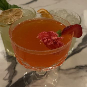Quail State - The adventure drinks - vodka semi sweet w/sparkling rose - Cocktail Bars Near Me - Fresno, California Quail State - The adventure drinks - vodka semi sweet w/sparkling rose - Cocktail Bars Near Me - Fresno, California