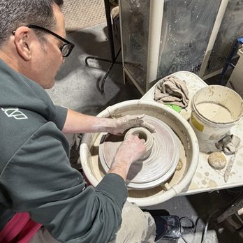 Norris Arts Studio & Gallery - Pottery class date night! - Art Classes Near Me - Camas, Washington Norris Arts Studio & Gallery - Pottery class date night! - Art Classes Near Me - Camas, Washington