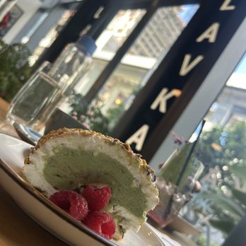 Lavka - Pistachio Dessert - Breakfast & Brunch Near Me - Miami, Florida