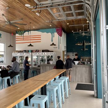 A La Cart - SoDo - Indoor bar - Beer Bar Near Me - Orlando, Florida