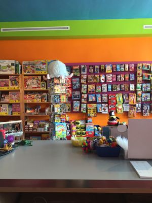 Huzzah! Toys by null