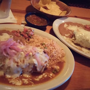 Senor Burrito - Cochinita burrito (left) and steak burrito (right) - Mexican Near Me - Boca Raton, Florida Senor Burrito - Cochinita burrito (left) and steak burrito (right) - Mexican Near Me - Boca Raton, Florida