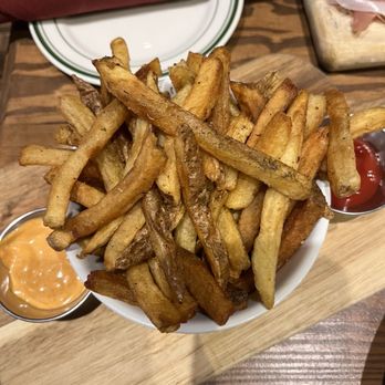 OffCity - Fries - Cocktail Bars Near Me - Queens, New York