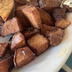 Conch Flyer - Home fries waaayyy overcooked.