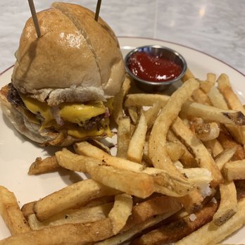 Rhett - Breakfast & Brunch Near Me - Savannah, Georgia