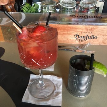 Barrio - Ring Around The Rose' drink next to Barrio Mula...both very good drinks - Mexican Near Me - Chicago, Illinois Barrio - Ring Around The Rose' drink next to Barrio Mula...both very good drinks - Mexican Near Me - Chicago, Illinois