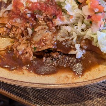 Los Gallos Mexican Restaurant - Enchiladas supreme - Mexican Near Me - Youngstown, Ohio Los Gallos Mexican Restaurant - Enchiladas supreme - Mexican Near Me - Youngstown, Ohio