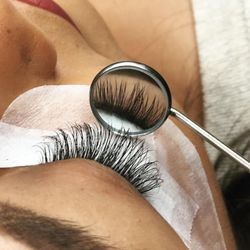 missJMAR Beauty - Above and below #eyelasheextensions